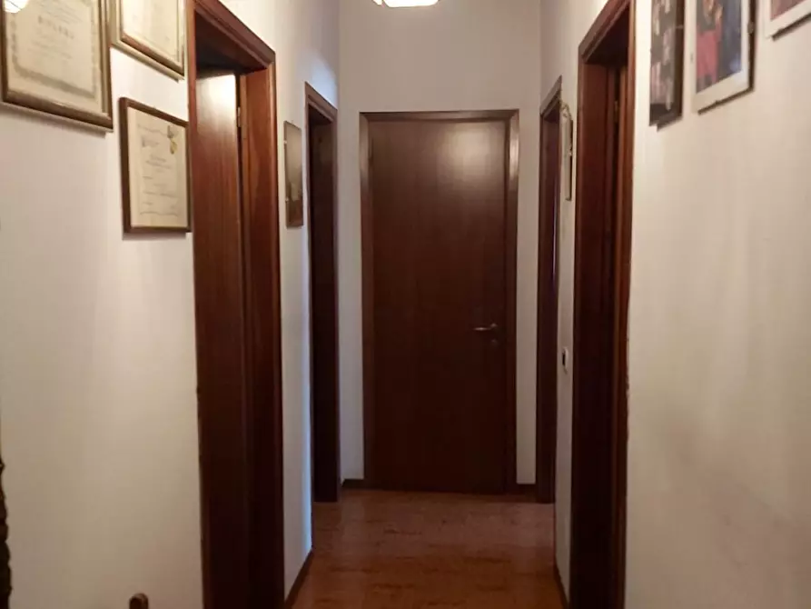 Immagine 6 di Appartamento in vendita  a Santa Croce Sull'arno