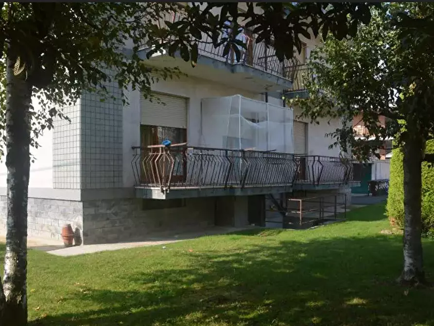 Immagine 4 di Appartamento in vendita  a Cuorgnè