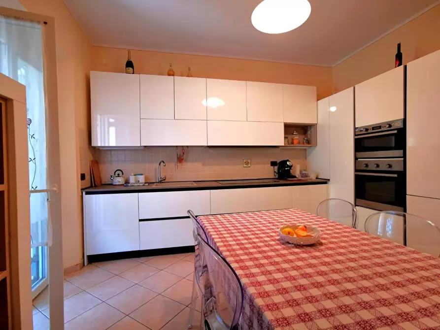 Immagine 24 di Casa indipendente in vendita  a Cascina