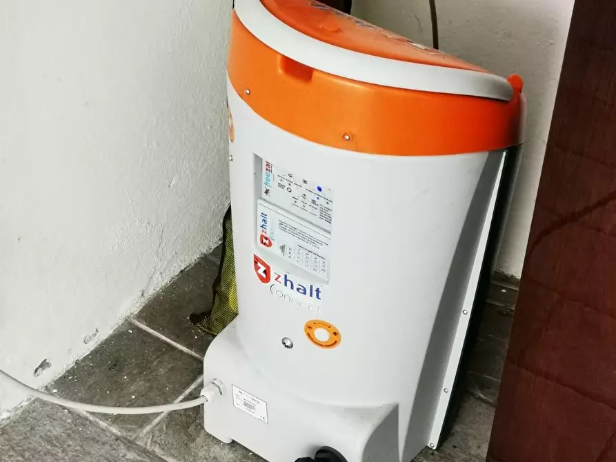 Immagine 54 di Casa indipendente in vendita  a Cascina