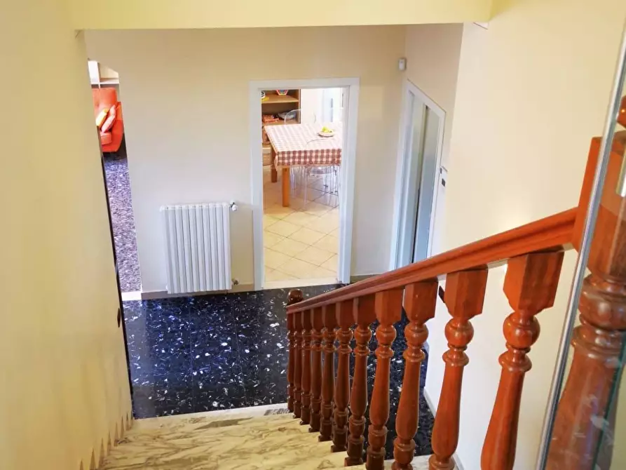 Immagine 21 di Casa indipendente in vendita  a Cascina
