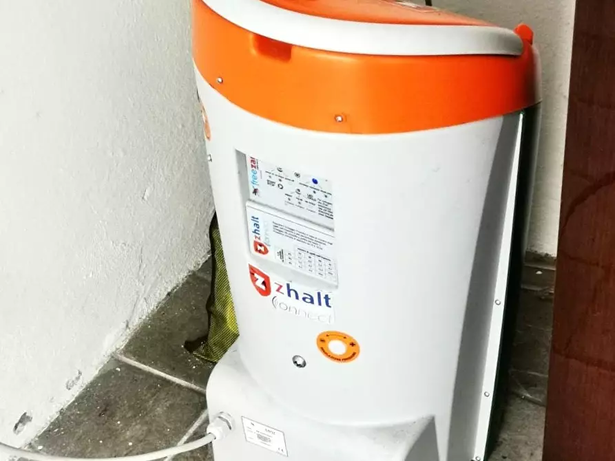 Immagine 51 di Casa indipendente in vendita  a Cascina
