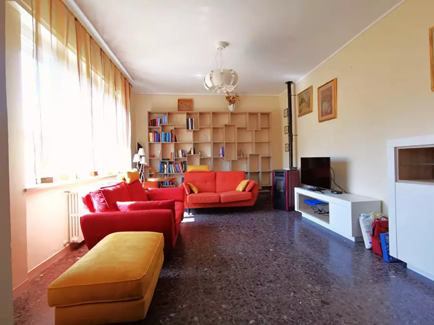 Immagine 16 di Casa indipendente in vendita  a Cascina