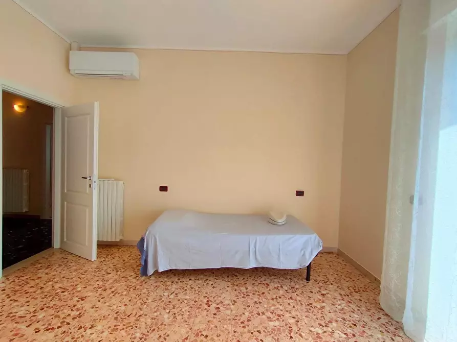 Immagine 34 di Casa indipendente in vendita  a Cascina