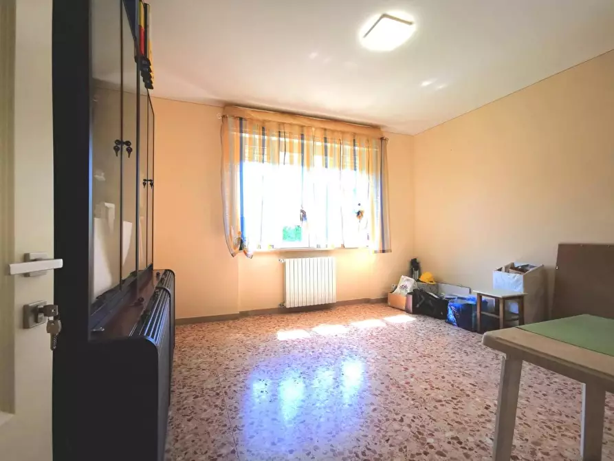 Immagine 13 di Casa indipendente in vendita  a Cascina