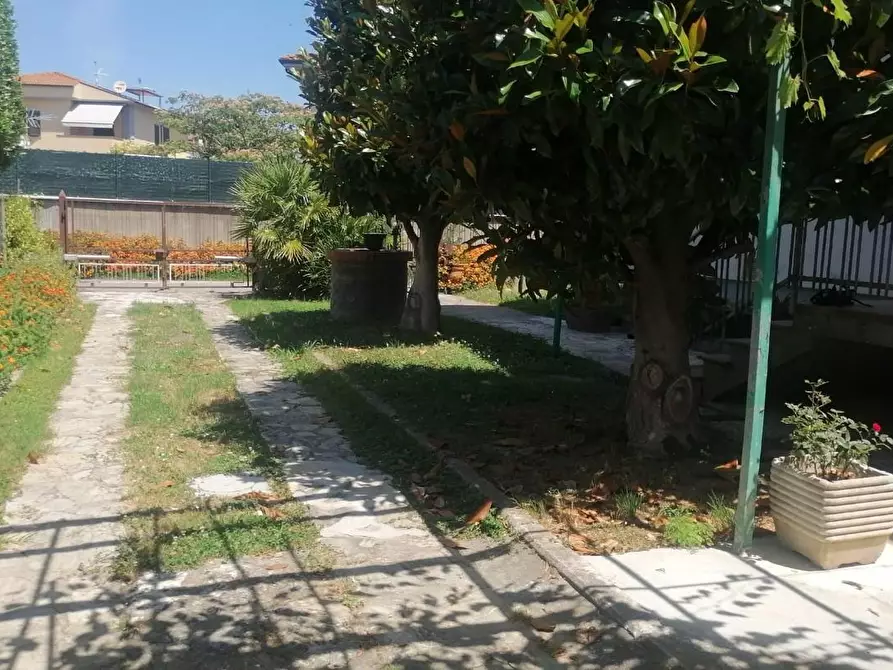 Immagine 23 di Casa bifamiliare in vendita  a Pisa