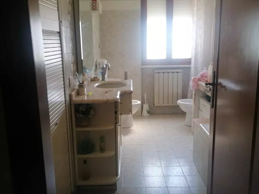 Immagine 18 di Casa bifamiliare in vendita  a Pisa
