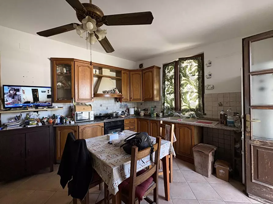 Immagine 2 di Casa indipendente in vendita  a Vecchiano