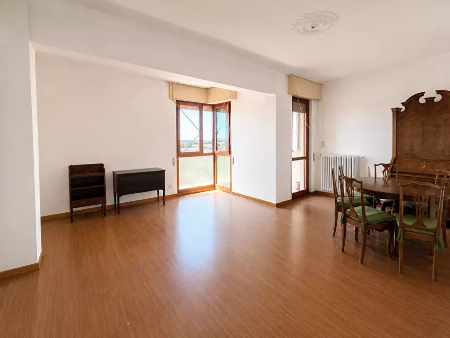 Immagine 2 di Appartamento in vendita  a Pontedera