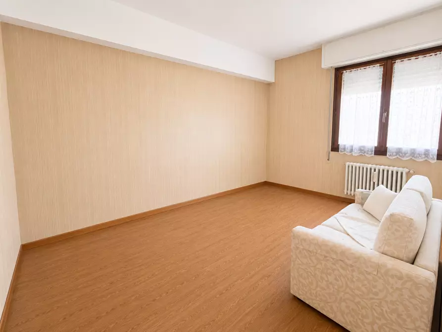Immagine 5 di Appartamento in vendita  a Pontedera