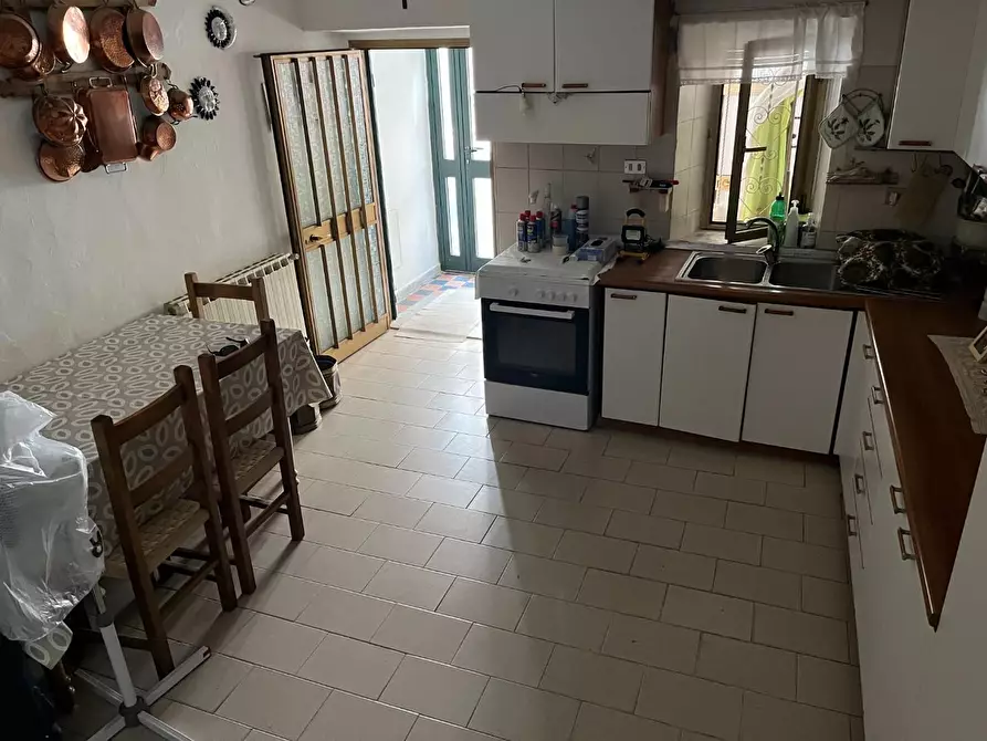 Immagine 5 di Terratetto in vendita  a Massa