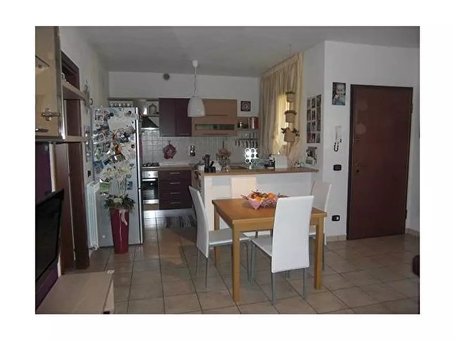 Immagine 5 di Appartamento in vendita  a Casole D'elsa