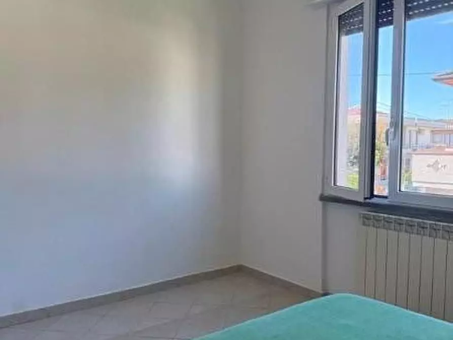 Immagine 8 di Appartamento in vendita  a Massa