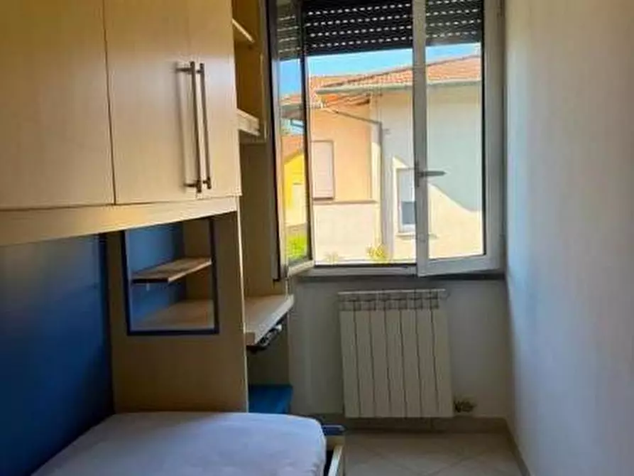 Immagine 12 di Appartamento in vendita  a Massa