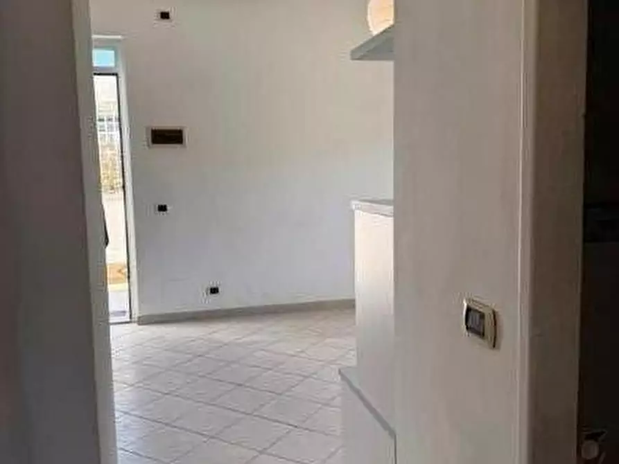 Immagine 6 di Appartamento in vendita  a Massa