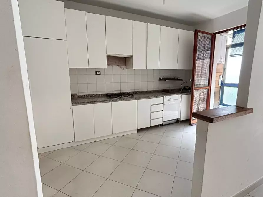 Immagine 7 di Appartamento in vendita  a Cascina