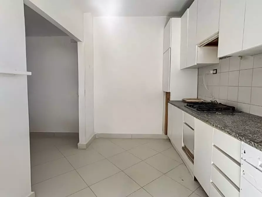 Immagine 9 di Appartamento in vendita  a Cascina