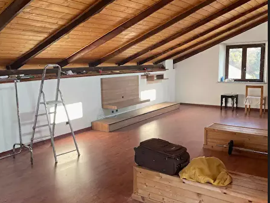 Immagine 10 di Villa in vendita  a Vische