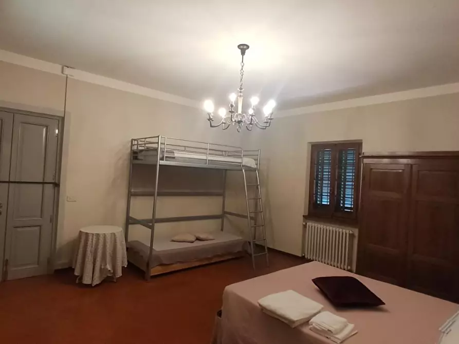 Immagine 15 di Casa colonica in vendita  a Montecarlo