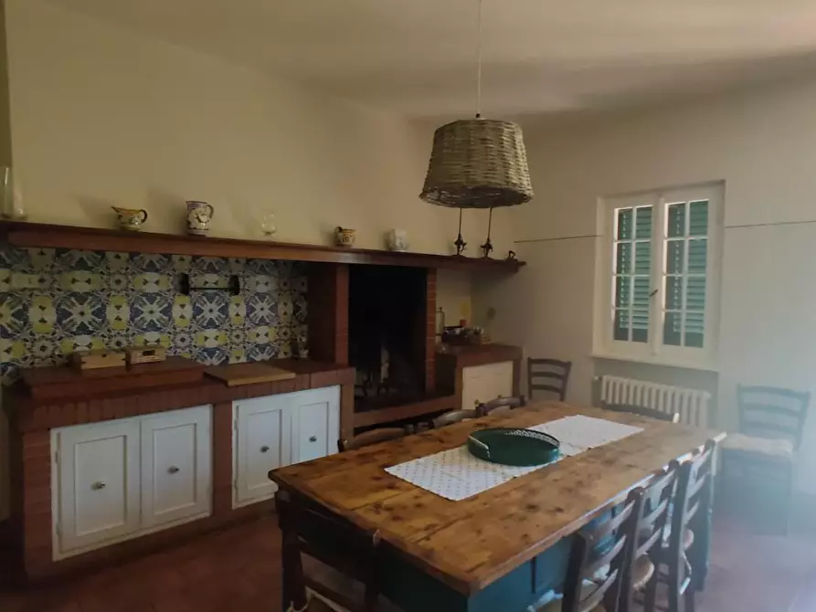 Immagine 10 di Casa colonica in vendita  a Montecarlo