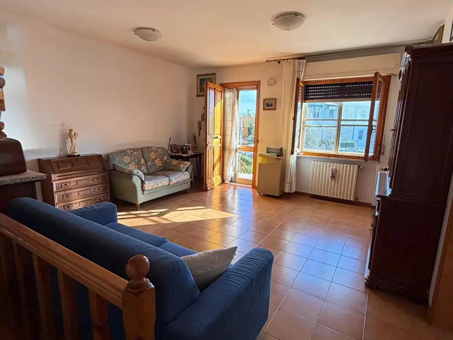 Immagine 8 di Appartamento in vendita  a Rosignano Marittimo