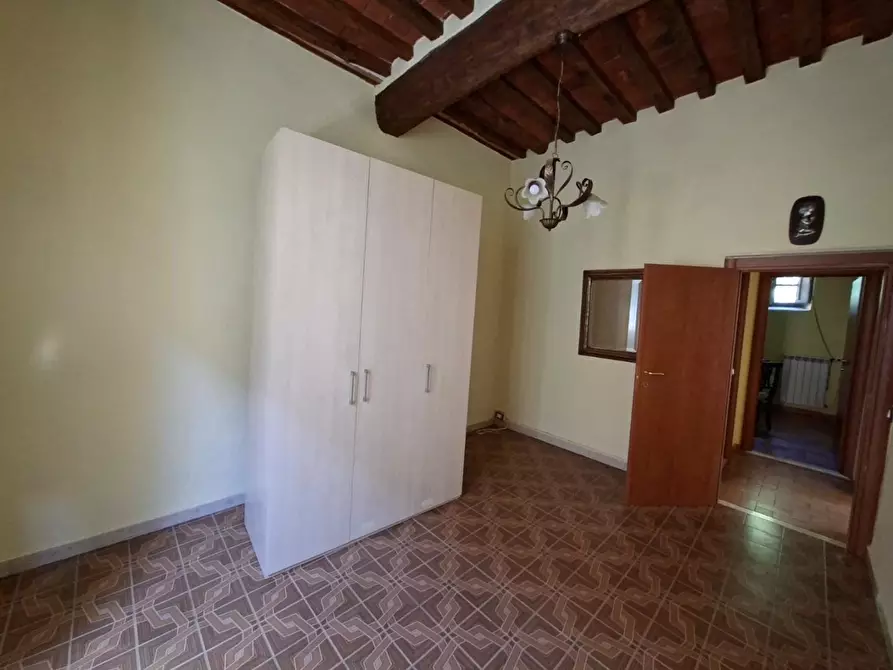 Immagine 16 di Appartamento in vendita  a Vicopisano