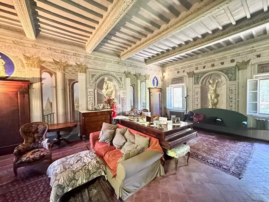 Immagine 26 di Villa in vendita  a Cascina