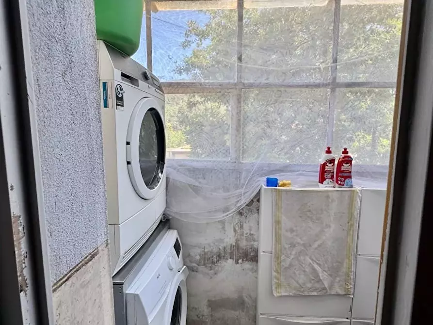 Immagine 32 di Villa in vendita  a Cascina