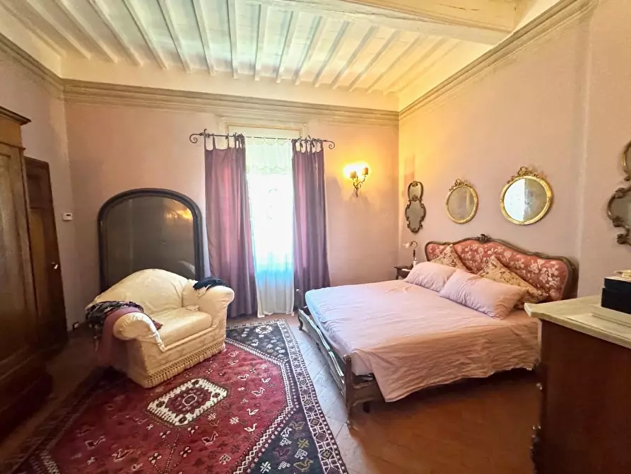 Immagine 35 di Villa in vendita  a Cascina
