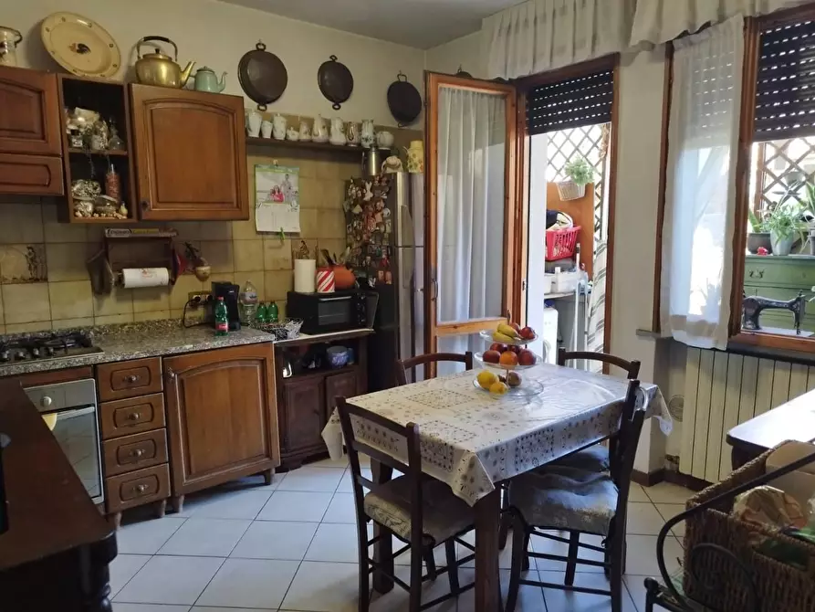 Immagine 5 di Villetta a schiera in vendita  a Viareggio