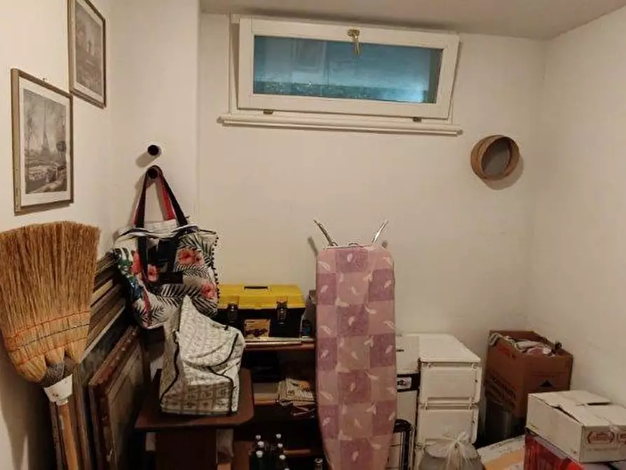 Immagine 21 di Casa bifamiliare in vendita  a Camaiore