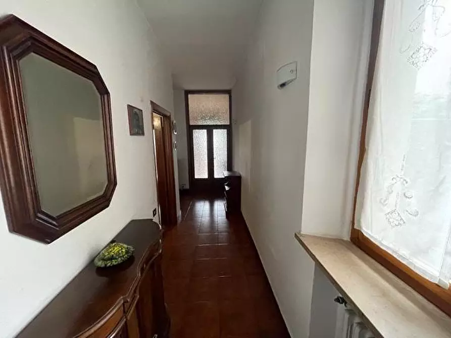 Immagine 14 di Appartamento in vendita  a Monticiano
