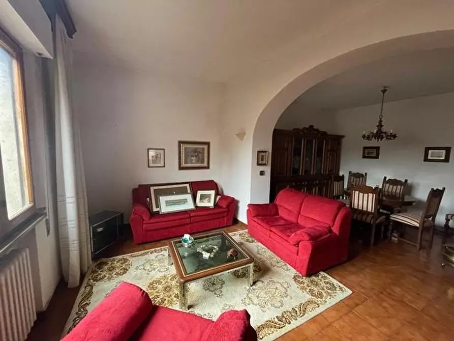 Immagine 3 di Appartamento in vendita  a Monticiano