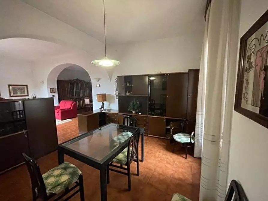 Immagine 8 di Appartamento in vendita  a Monticiano