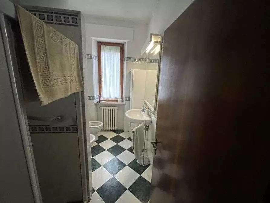 Immagine 24 di Appartamento in vendita  a Monticiano