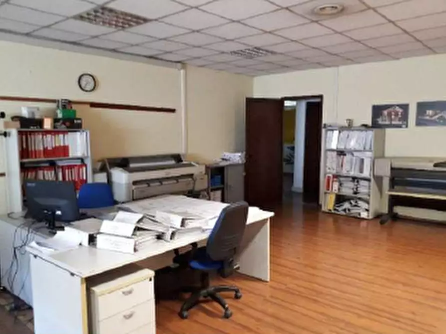 Immagine 23 di Capannone industriale in vendita  a Volpiano