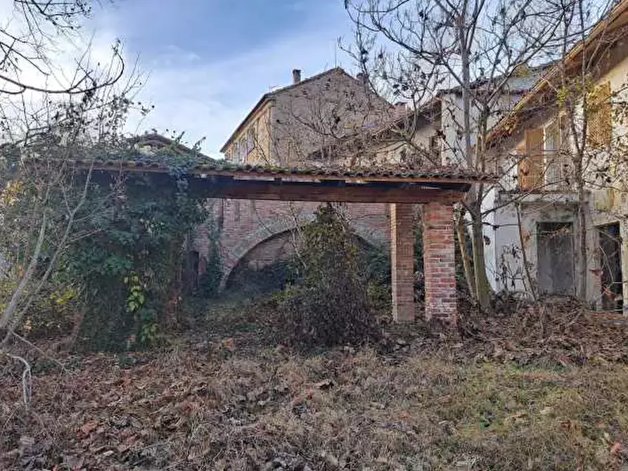 Immagine 2 di Immobile di prestigio in vendita  a Brozolo