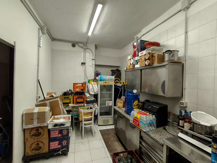 Immagine 11 di Bar / Ristorante in vendita  a Livorno