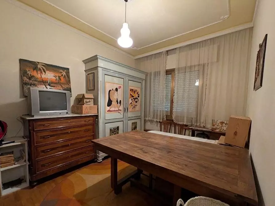 Immagine 21 di Villa in vendita  a Barga