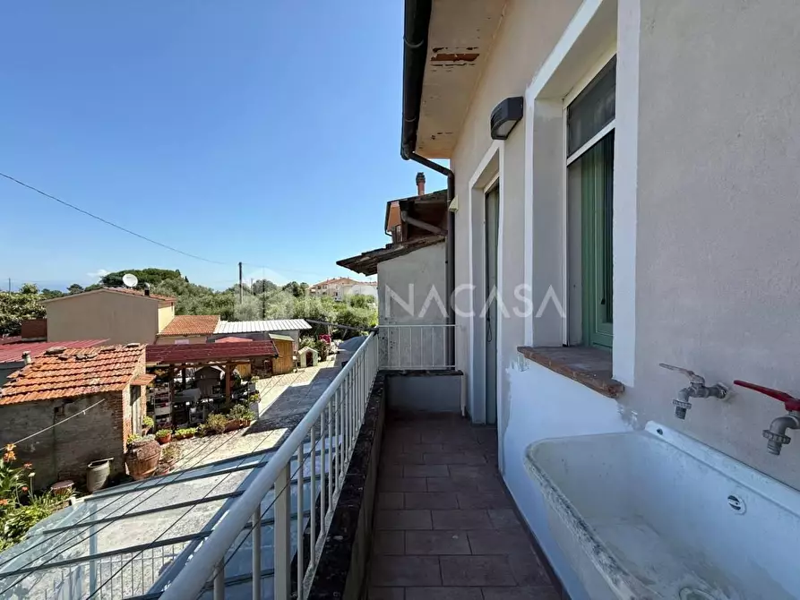 Immagine 18 di Appartamento in vendita  a Santa Maria A Monte
