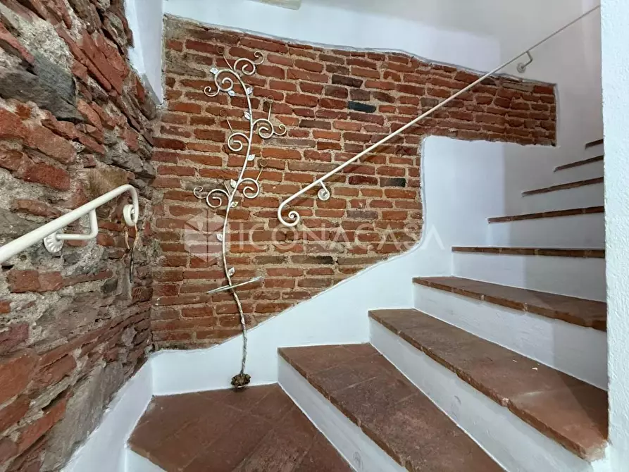 Immagine 21 di Appartamento in vendita  a Santa Maria A Monte