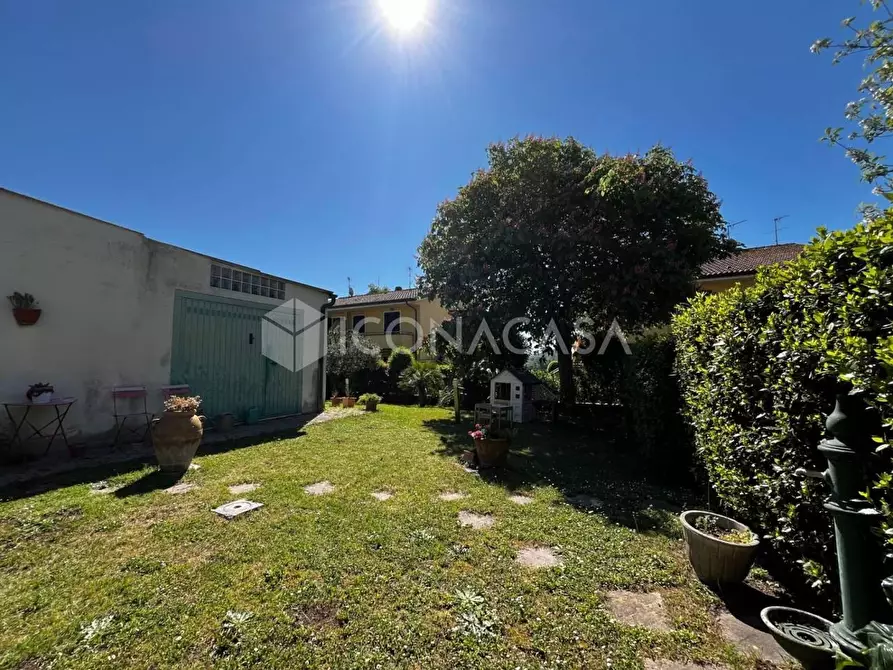 Immagine 33 di Terratetto in vendita  a Montopoli In Val D'arno