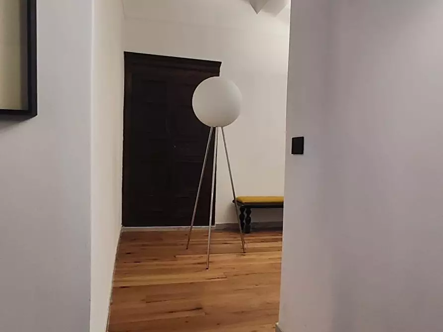 Immagine 13 di Appartamento in vendita  a Carrara