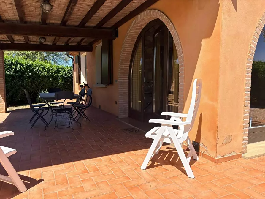 Immagine 7 di Villa in vendita  a Bibbona