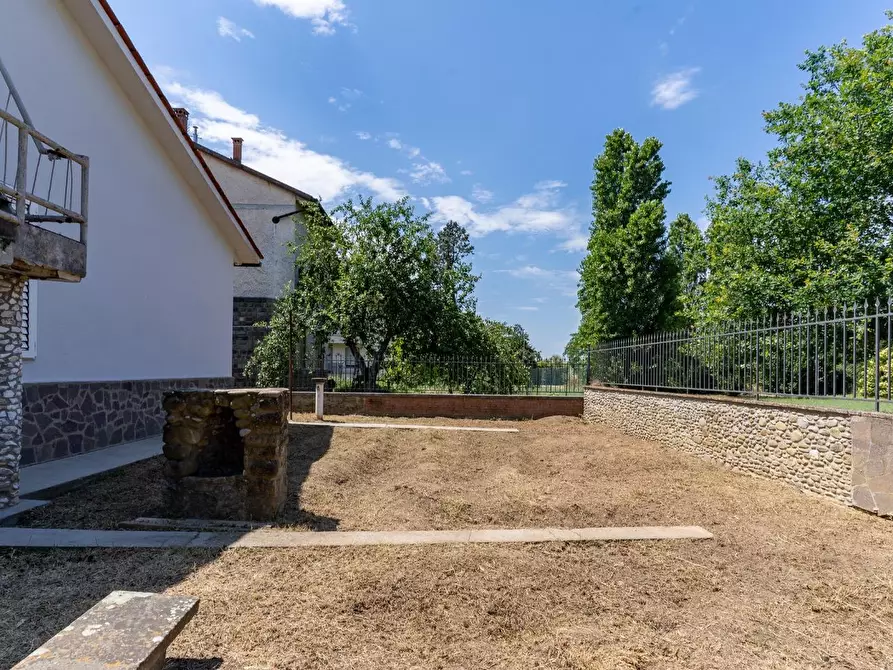 Immagine 14 di Villa in vendita  a Montelupo Fiorentino