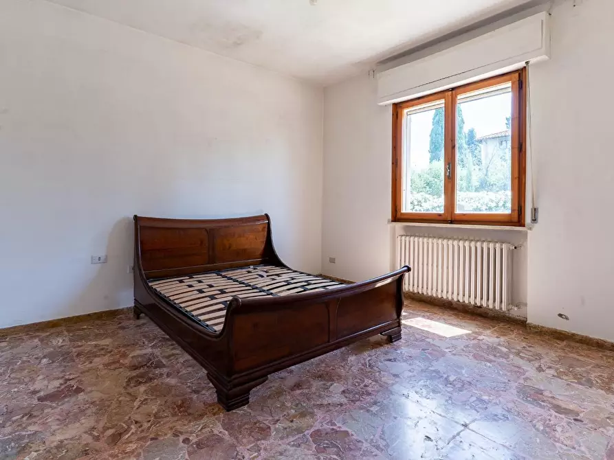 Immagine 40 di Villa in vendita  a Montelupo Fiorentino