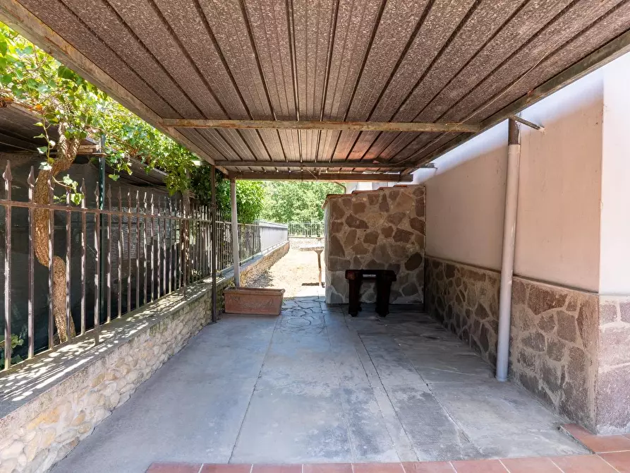 Immagine 23 di Villa in vendita  a Montelupo Fiorentino