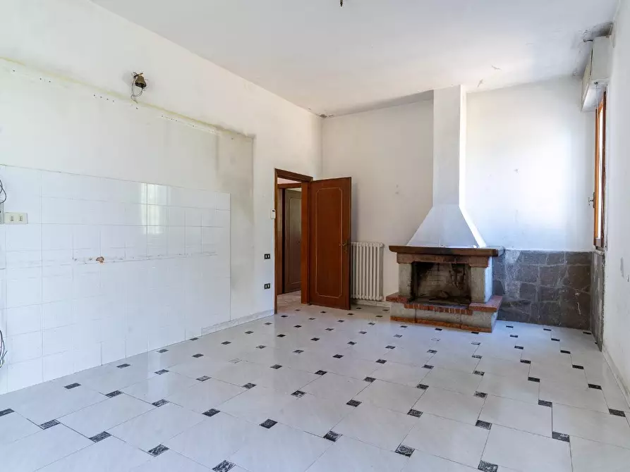 Immagine 36 di Villa in vendita  a Montelupo Fiorentino