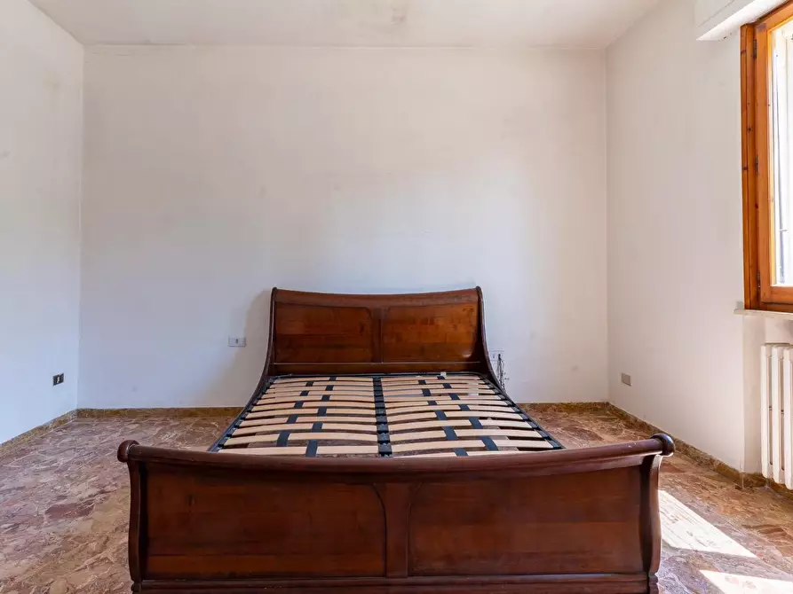 Immagine 39 di Villa in vendita  a Montelupo Fiorentino