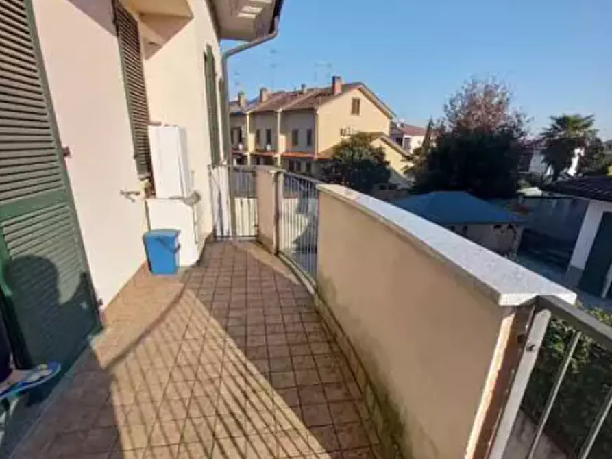 Immagine 3 di Appartamento in vendita  a Motta Visconti